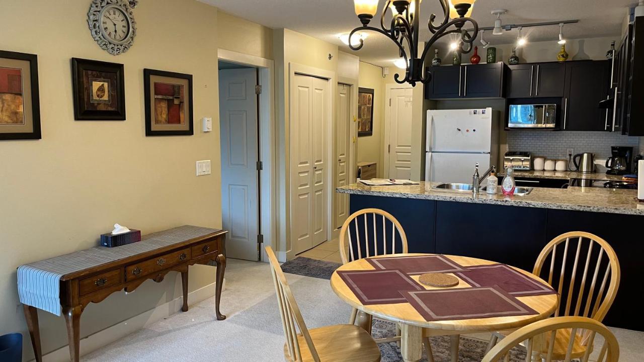 Waterscapes Resort Kelowna 2 Full Bedrooms Suite Vacation Rentals, Short Term Rentals. 외부 사진